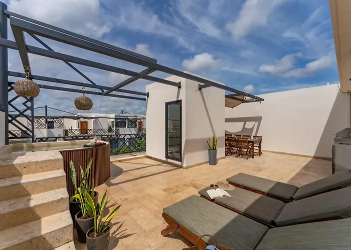 Stylish 2br Penthhouse, Private Terrace, Grill And Pool Apartamento *